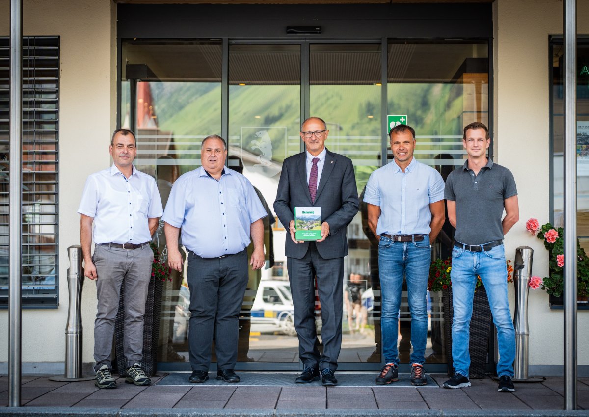 Besuch Landeshauptmann Anton Mattle in Berwang am 31. Juli 2024! Besuch Landeshauptmann Anton Mattle in Berwang am 31. Juli 2024!