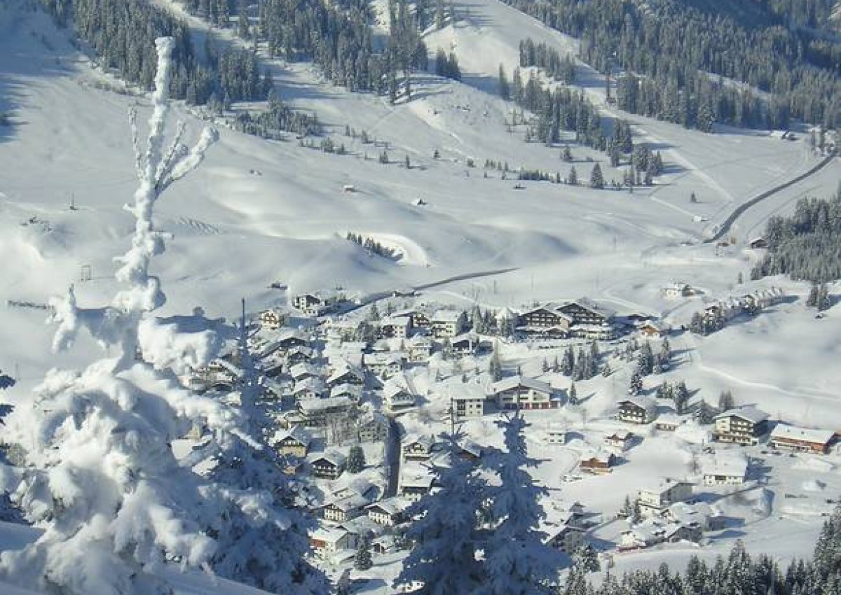 Bergbahnen Berwang - Vorverkauf Saisonkarte Berwang, Tirol Regio Card, Snow Card Tirol Bergbahnen Berwang - Vorverkauf Saisonkarte Berwang, Tirol Regio Card, Snow Card Tirol