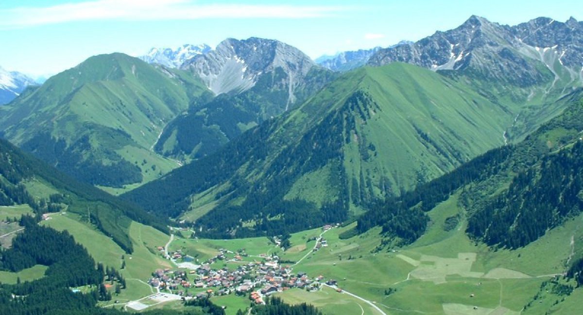 c_tvb_tiroler_zugspitzarena_berwang_800.jpg c_tvb_tiroler_zugspitzarena_berwang_800.jpg