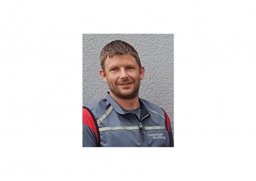 gemeindearbeiter_michael_3.jpg gemeindearbeiter_michael_3.jpg